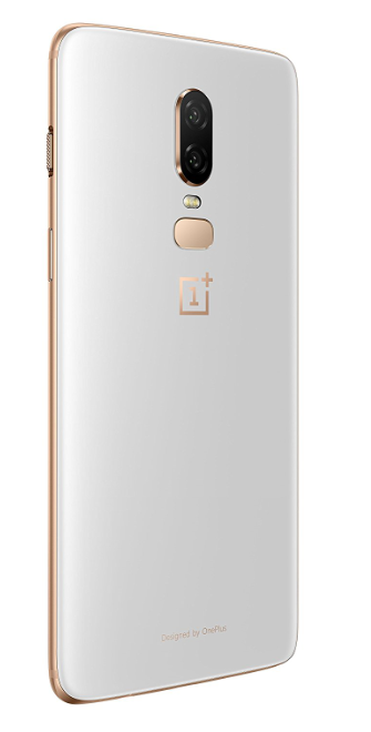 OnePlus 6 Back SidePose and dual Camera